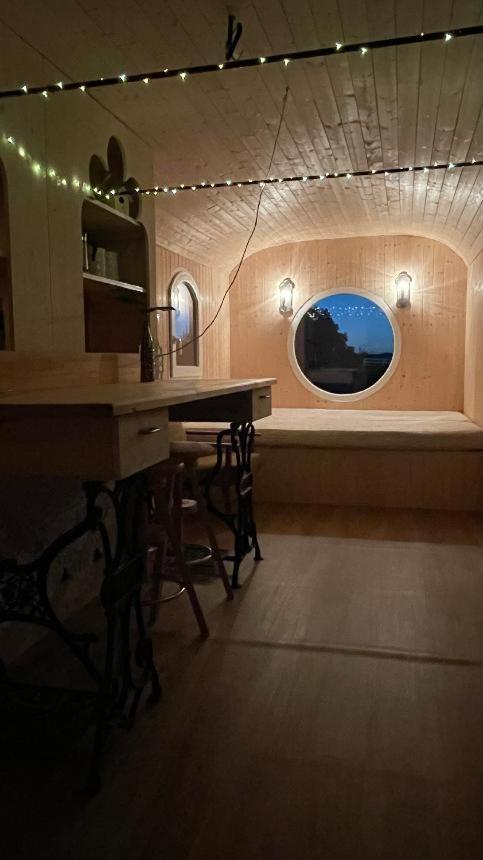 Hotel Glamping MARINGOTKA - malebný ladův kraj Stribrna Skalice Exteriér fotografie