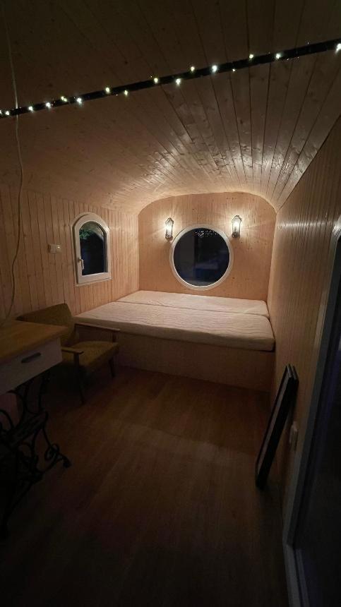 Hotel Glamping MARINGOTKA - malebný ladův kraj Stribrna Skalice Exteriér fotografie