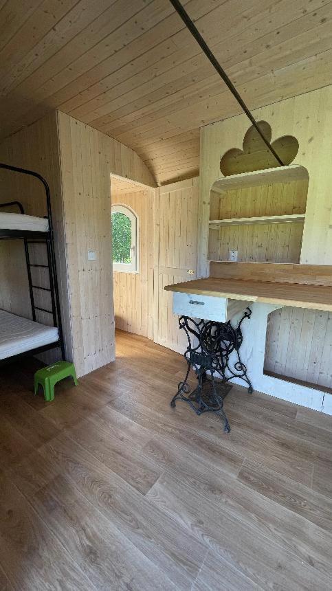 Hotel Glamping MARINGOTKA - malebný ladův kraj Stribrna Skalice Exteriér fotografie